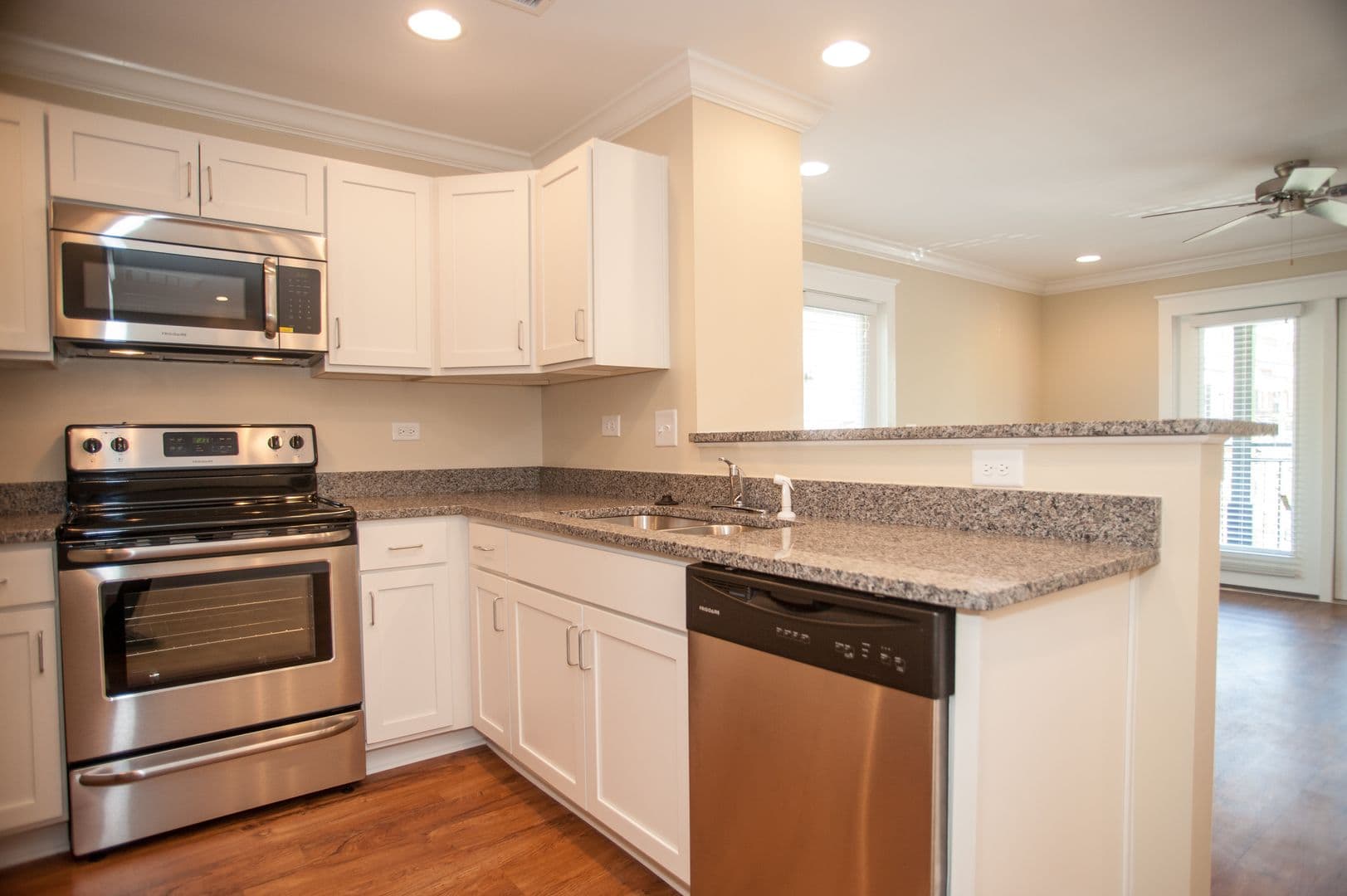 Charlottesville Condo: 1625 Elmwood Ct, Apt #201