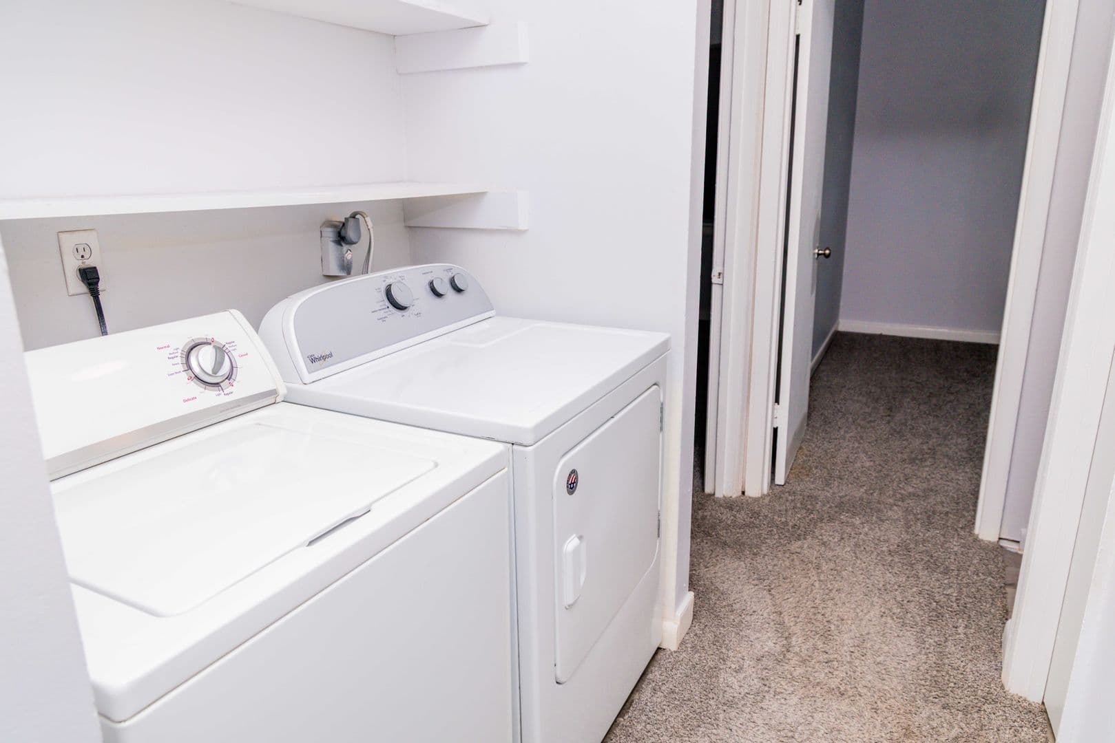 Charlottesville House: 525 Burgoyne Rd, Apt #13