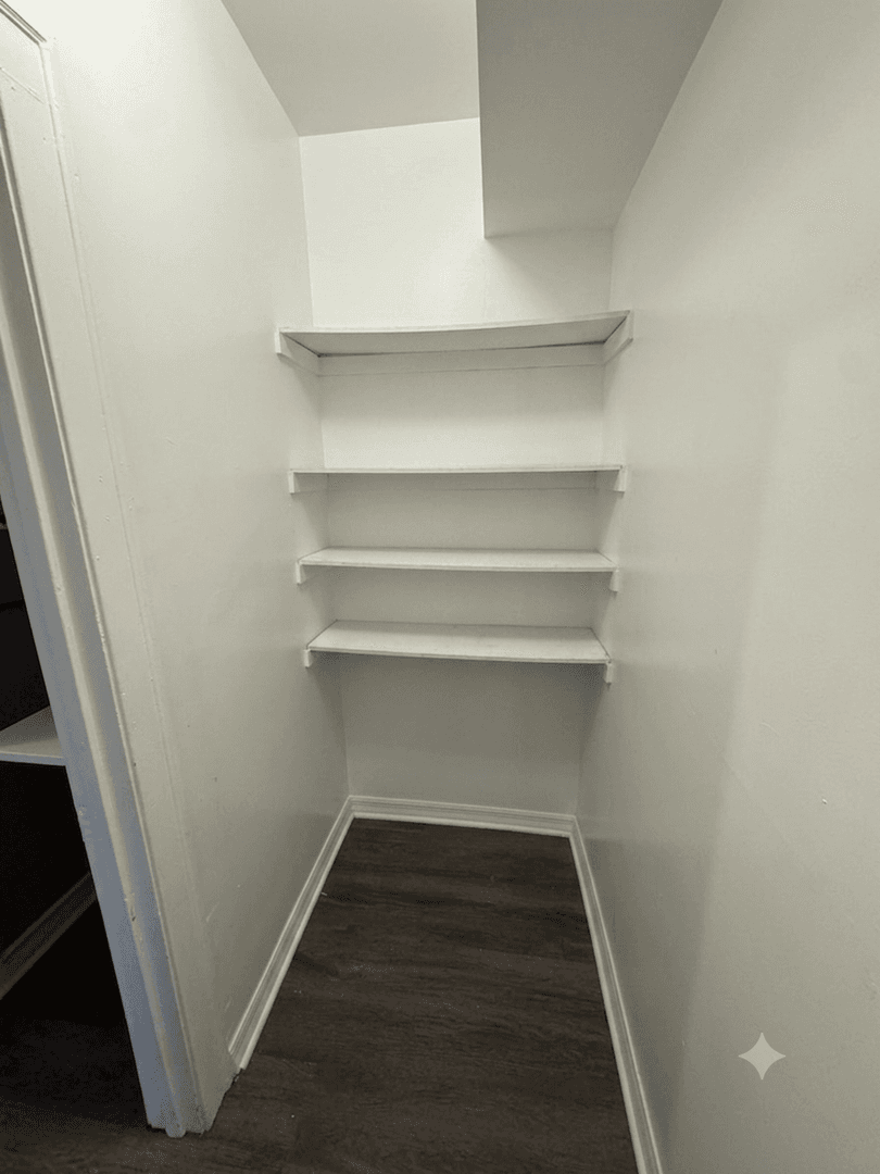 Chicago Apartment: 7607 S. Normal Ave -3N