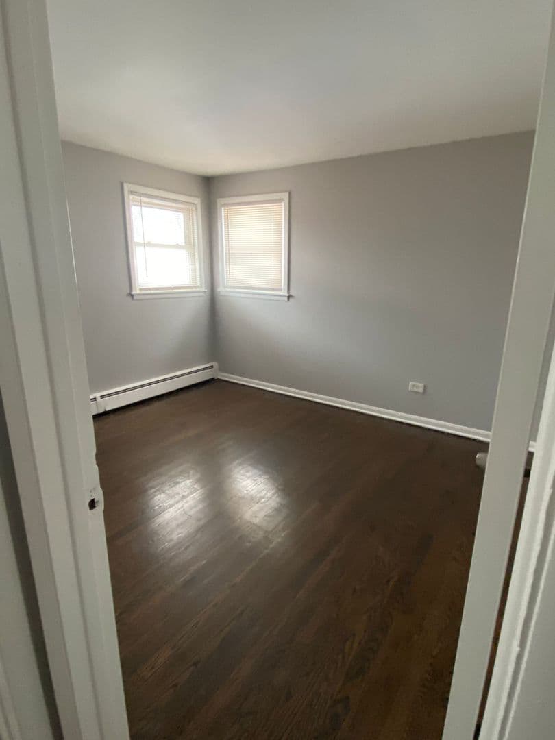 Midlothian Apartment: 3625-3646 147th PL