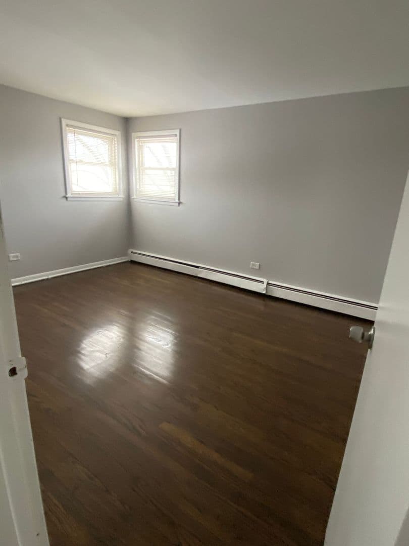 Midlothian Apartment: 3625-3646 147th PL