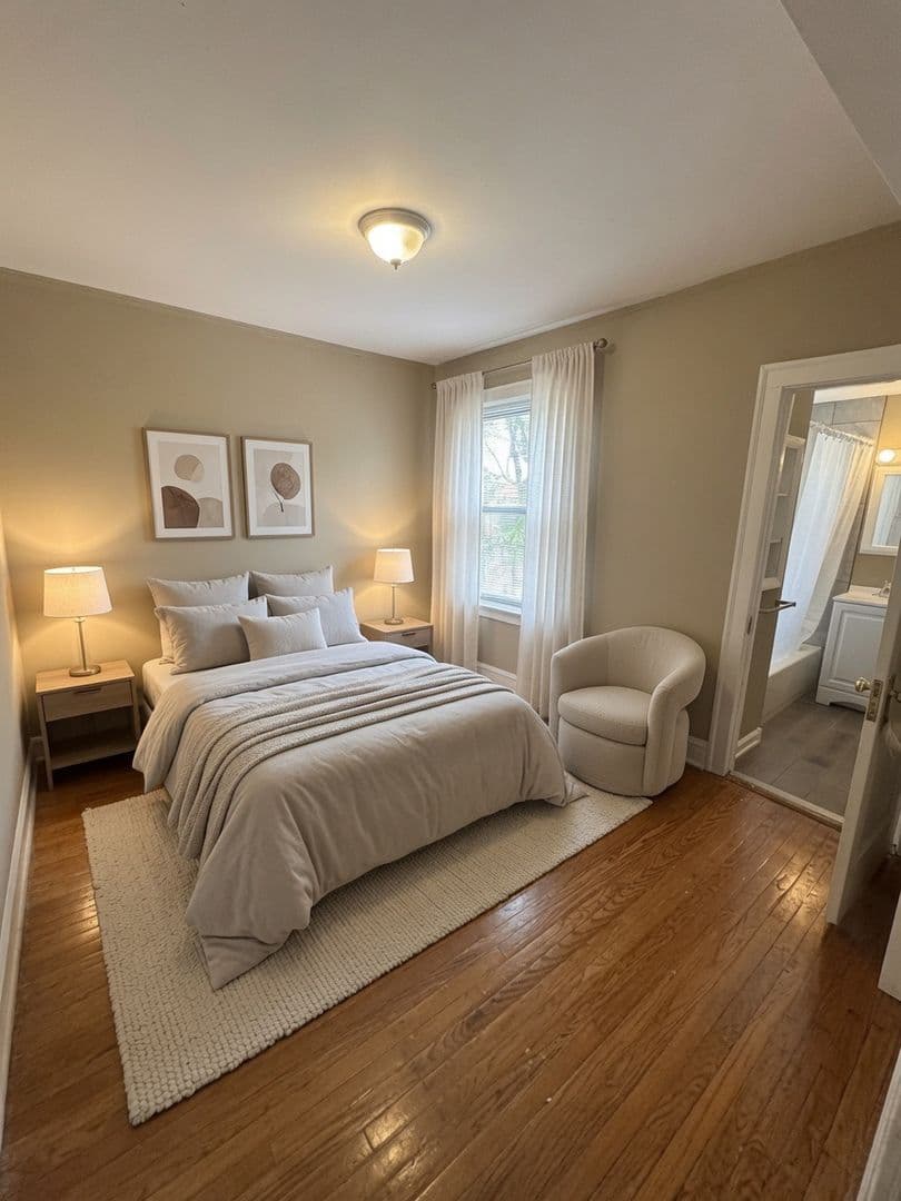 Chicago Apartment: 7607 S. Normal Ave -3N