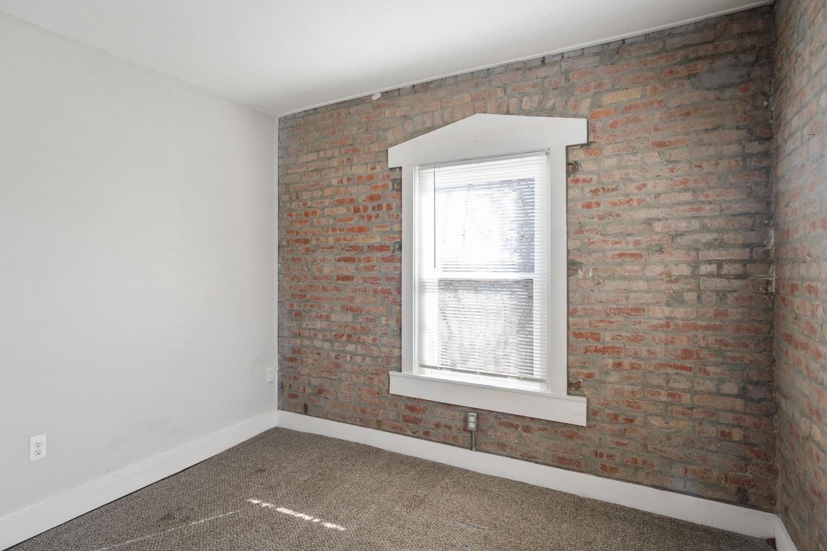 Kansas City Apartment: 1010-1012 Prospect Ave