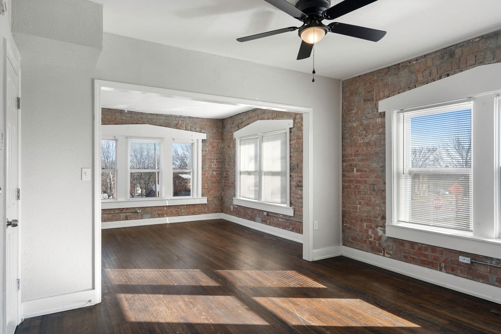 Kansas City Apartment: 1010-1012 Prospect Ave