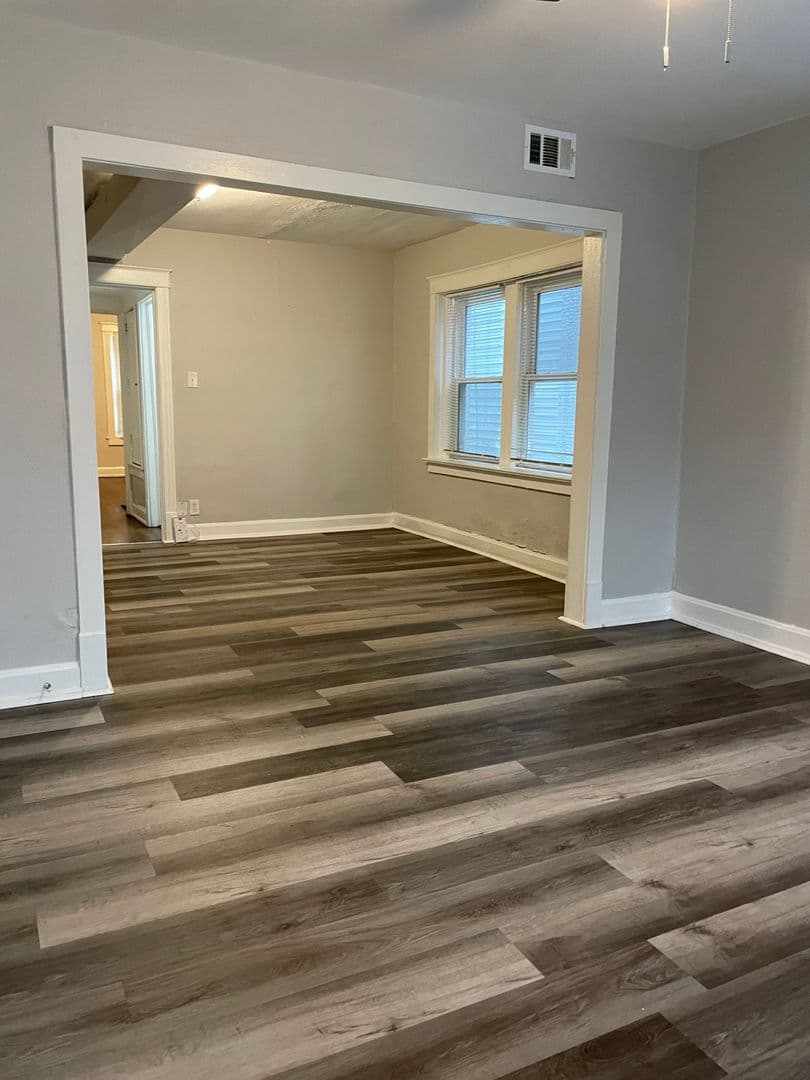Kansas City Apartment: 108-110 Indiana Ave