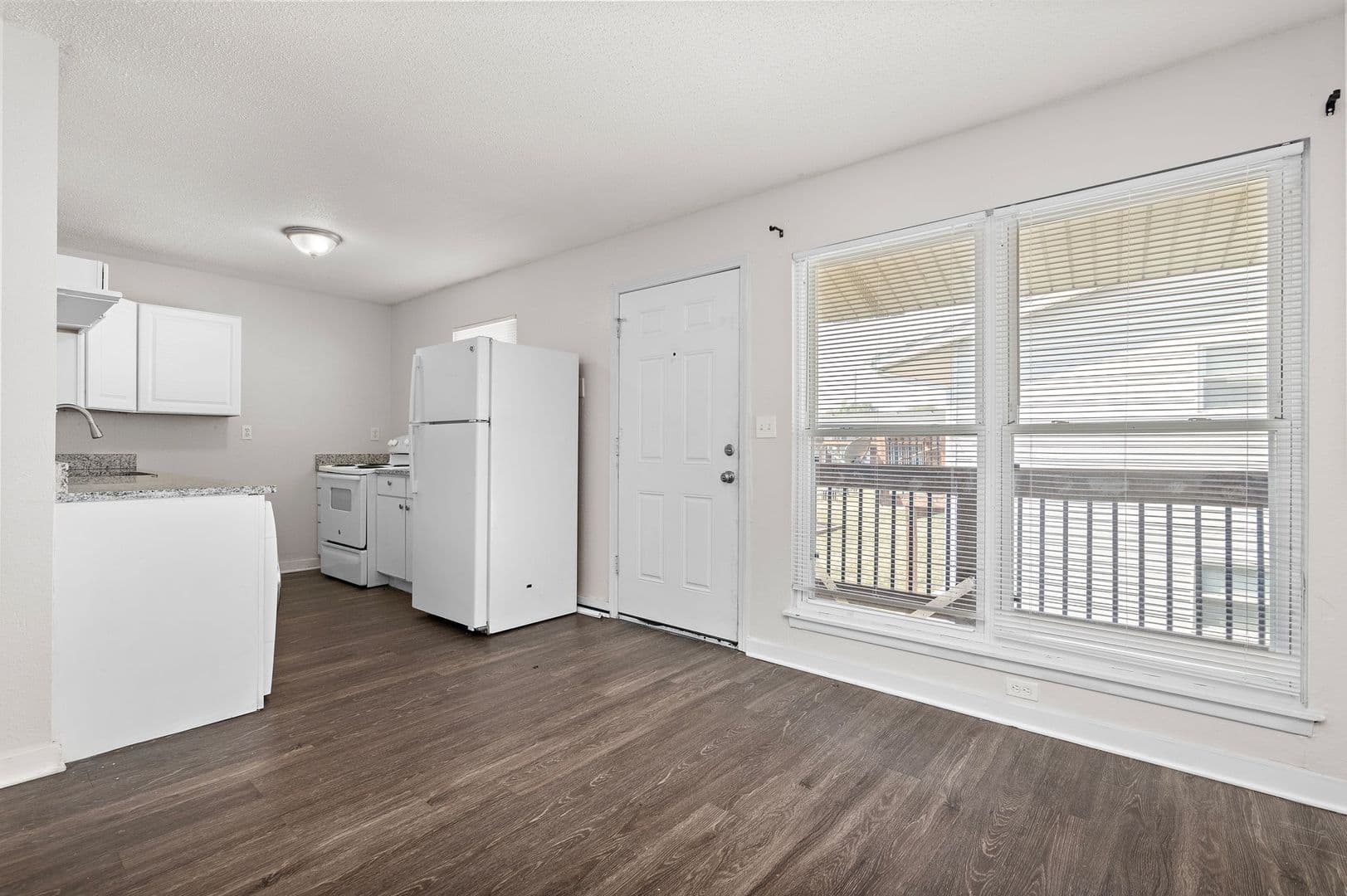 Belton Apartment: 108 E. Hargis Street