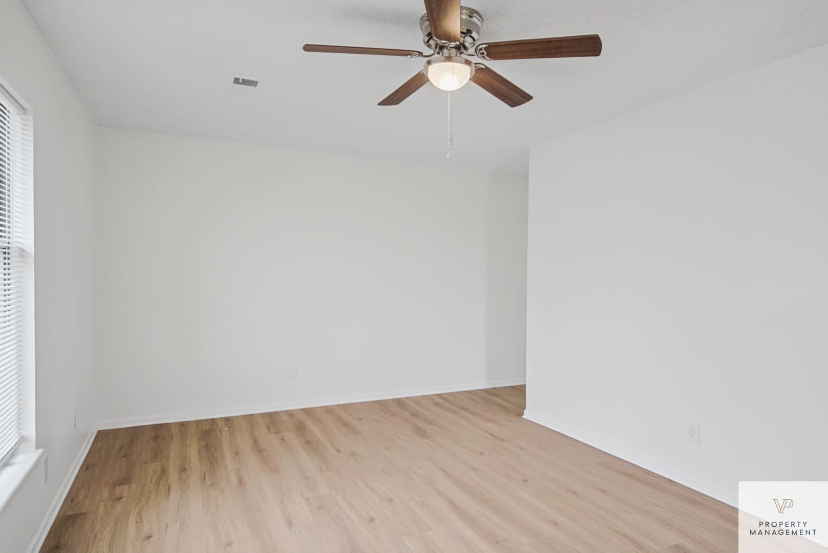 Raymore Apartment: 519 Sky Vue Dr