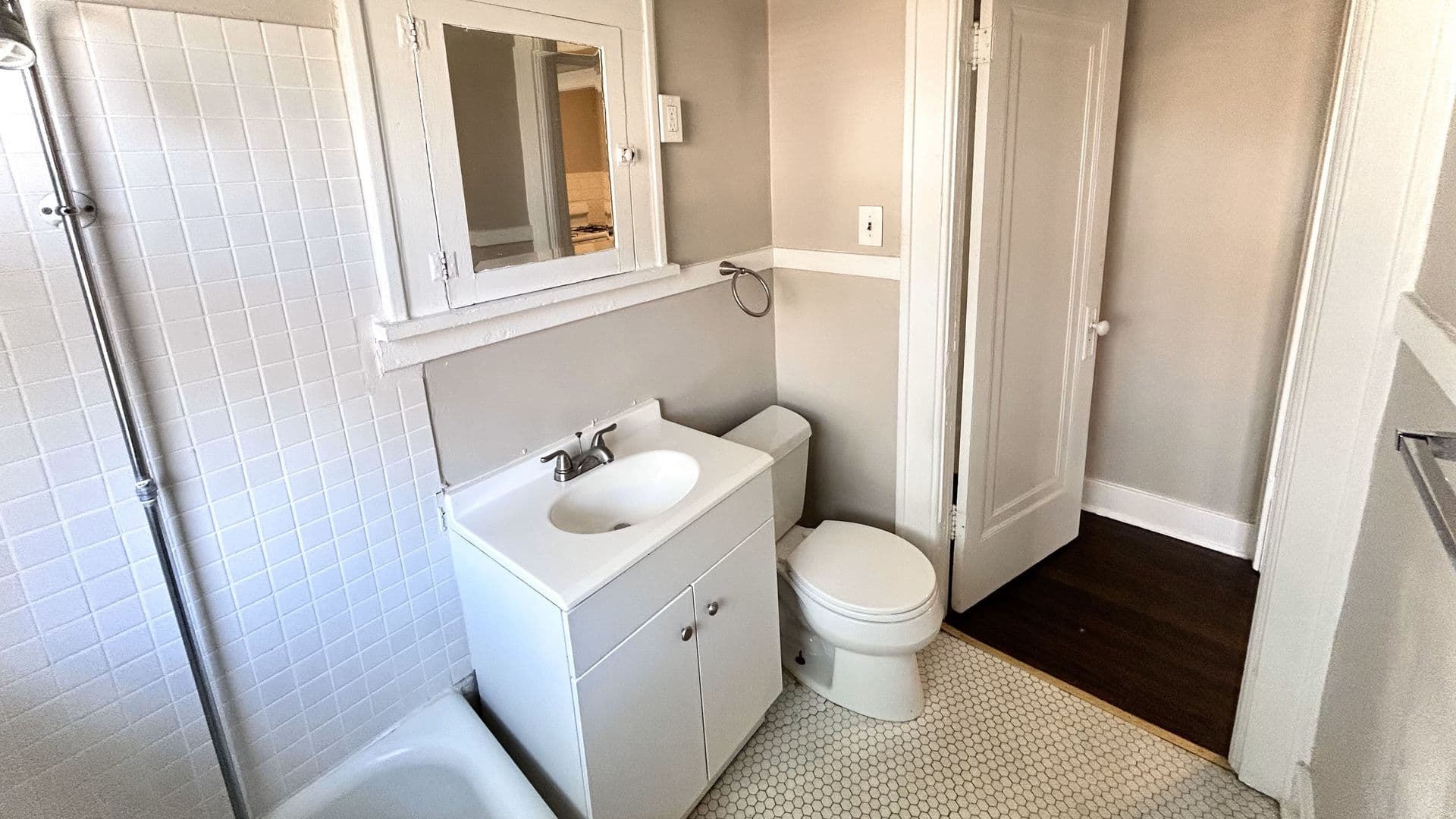 Kansas City Apartment: 522-530 Gladstone Blvd