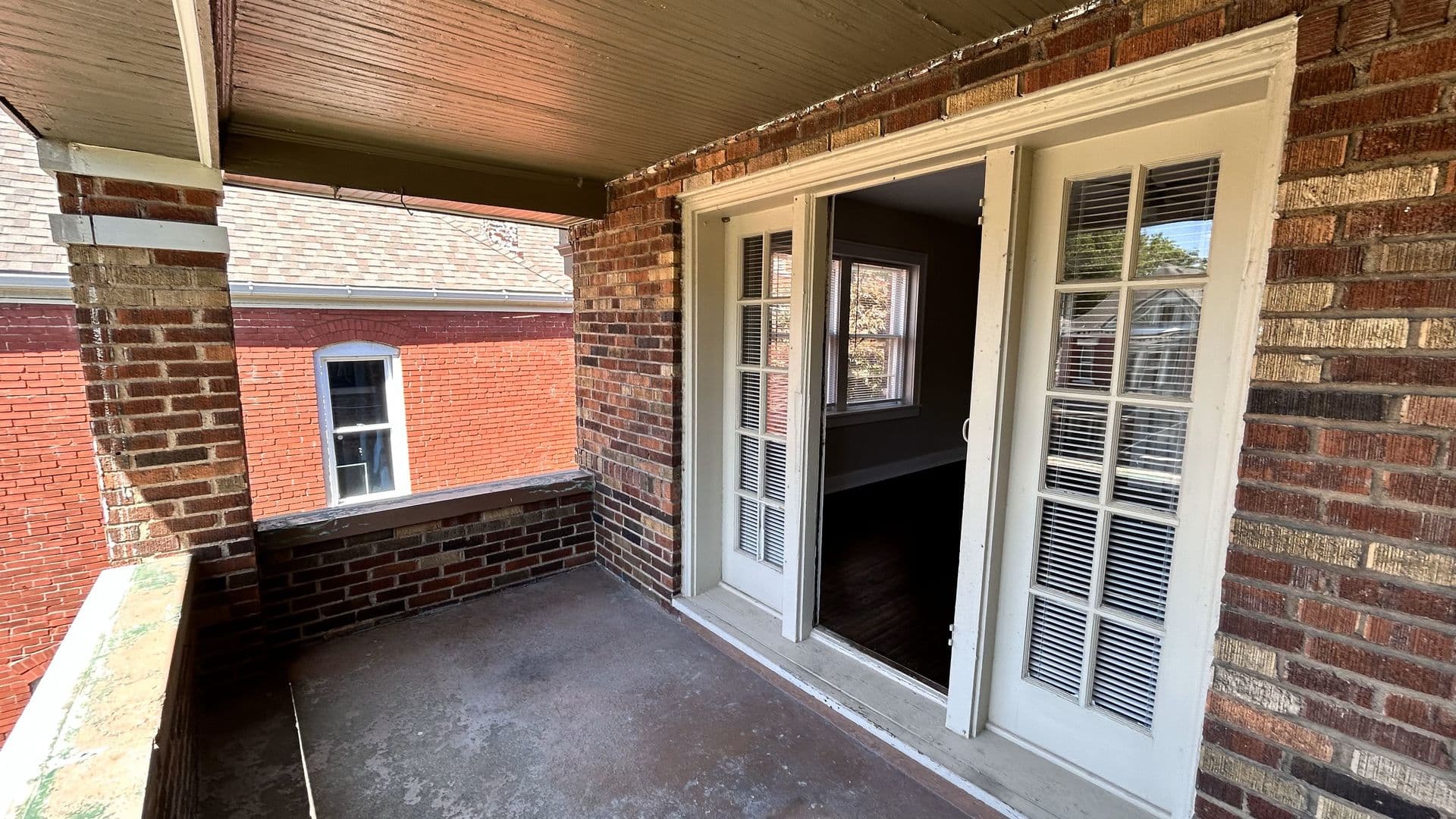 Kansas City Apartment: 522-530 Gladstone Blvd