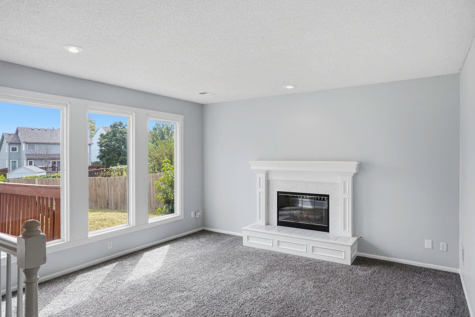 Olathe House: 14241 W 128th St