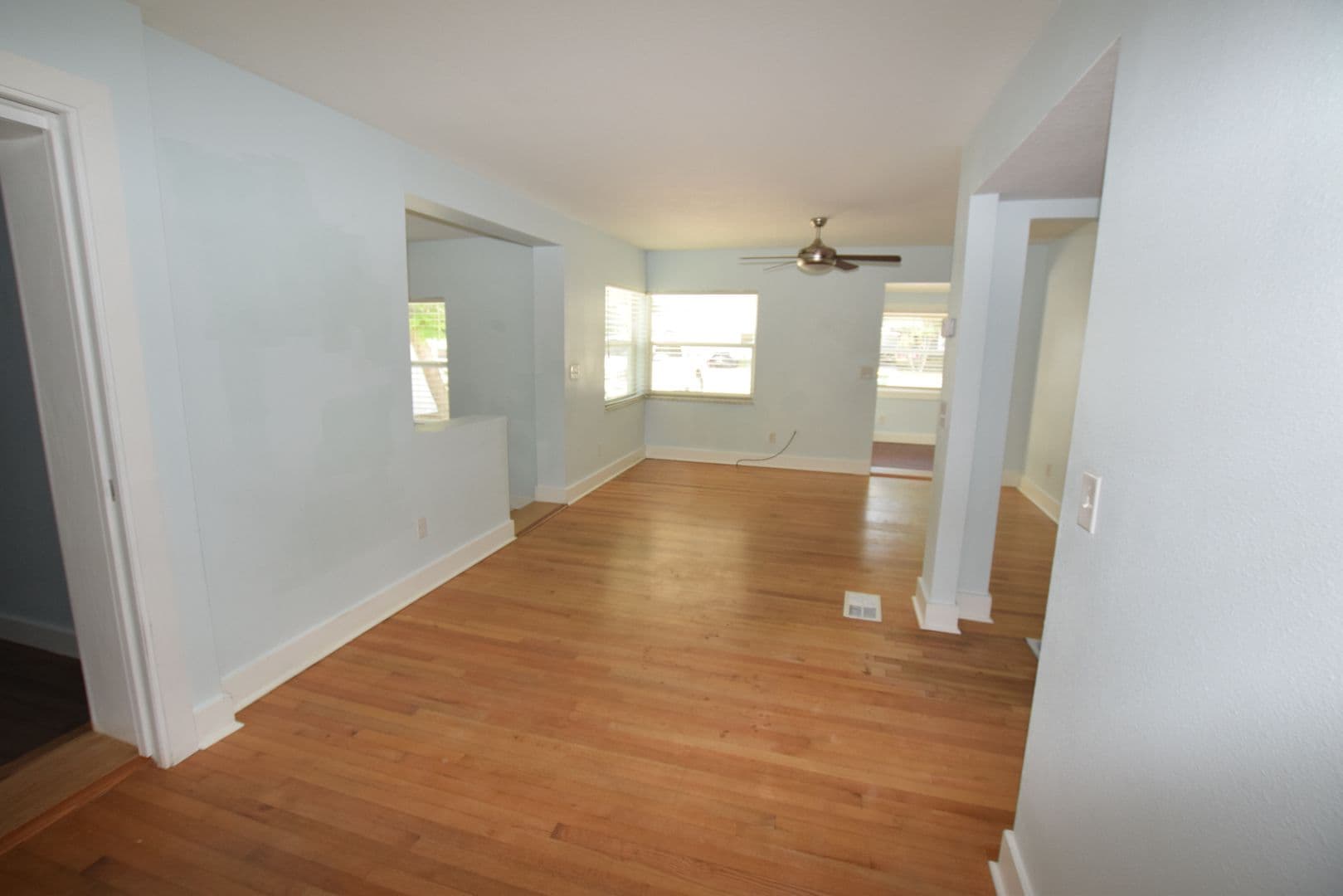 Belle Isle House: 2212 Hoffner Avenue