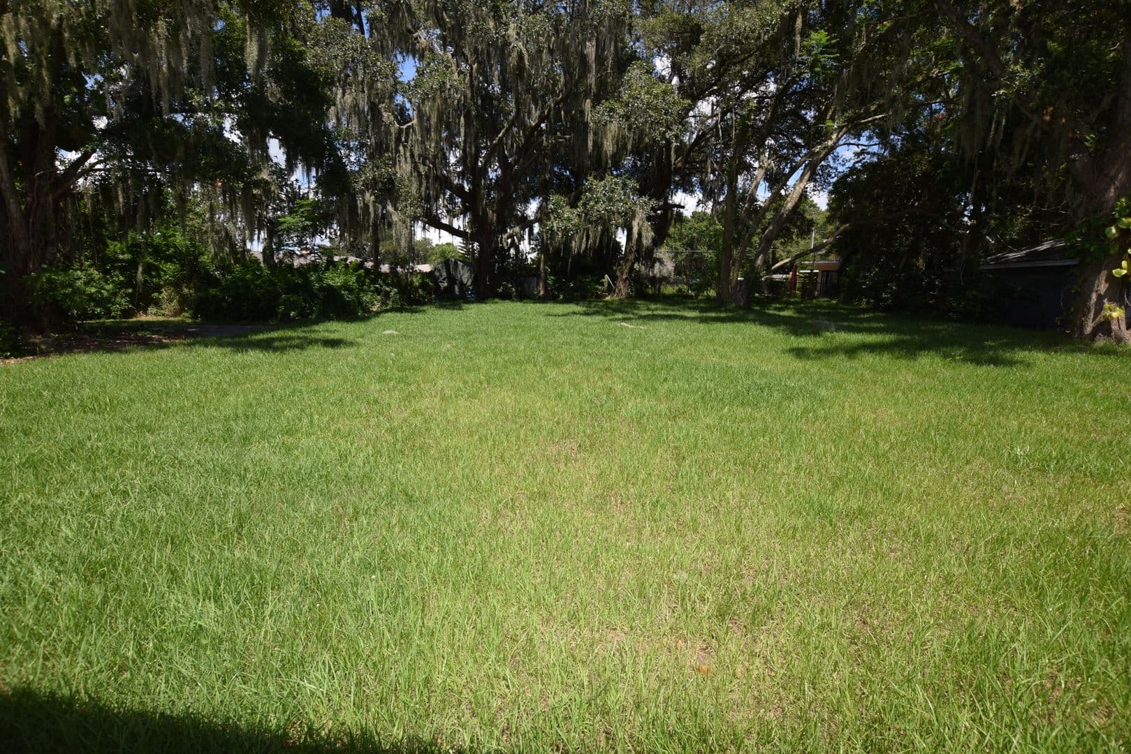 Winter Haven House: 2318 W Cannon Ter NW #A