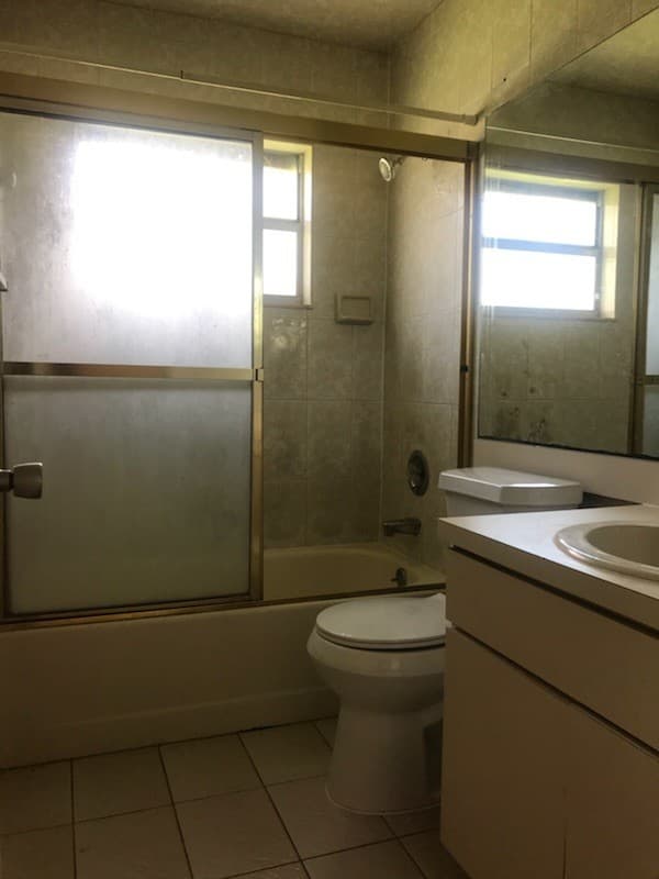 Orlando House: 1439 S. Oxalis Ave