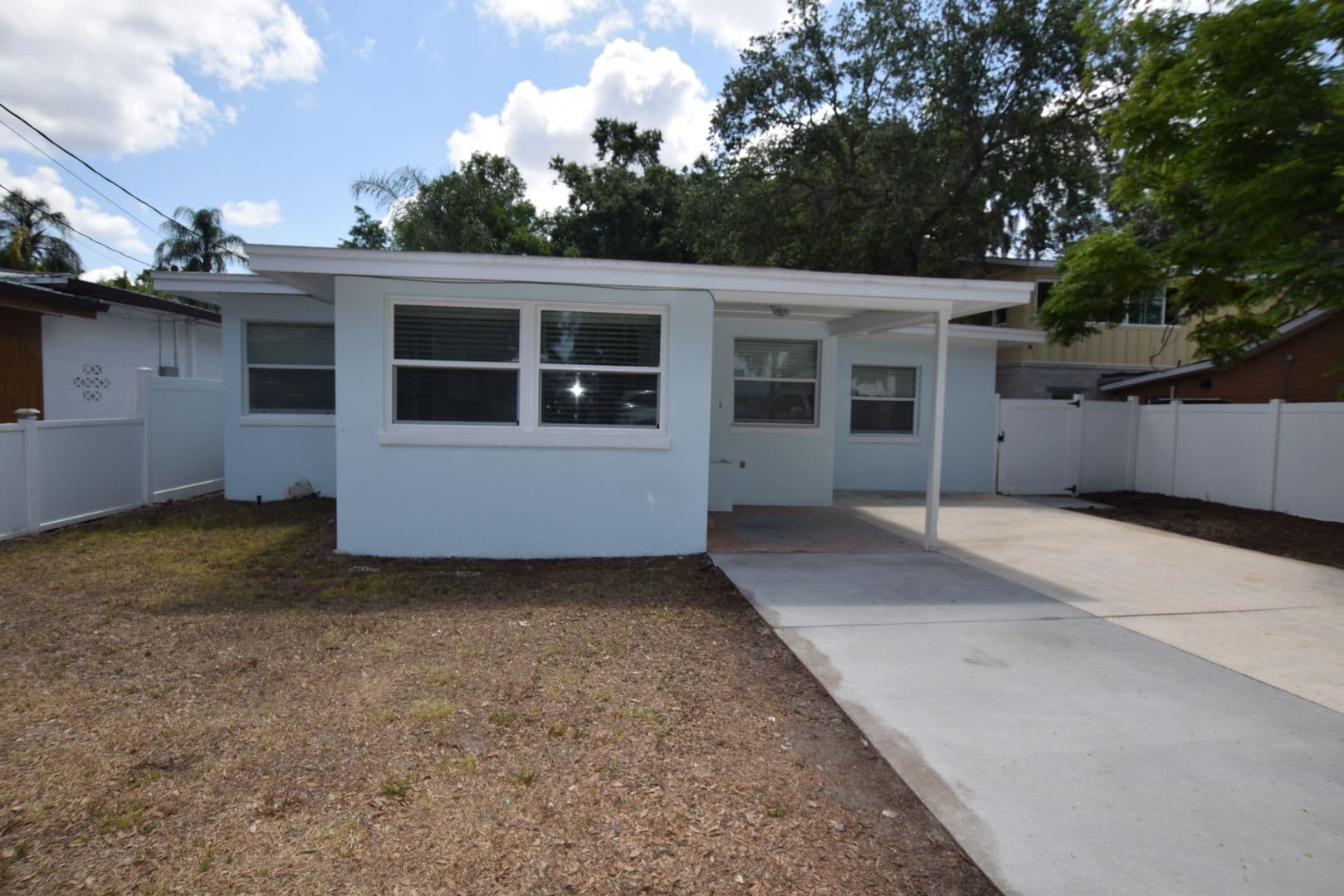 Belle Isle House: 2212 Hoffner Avenue
