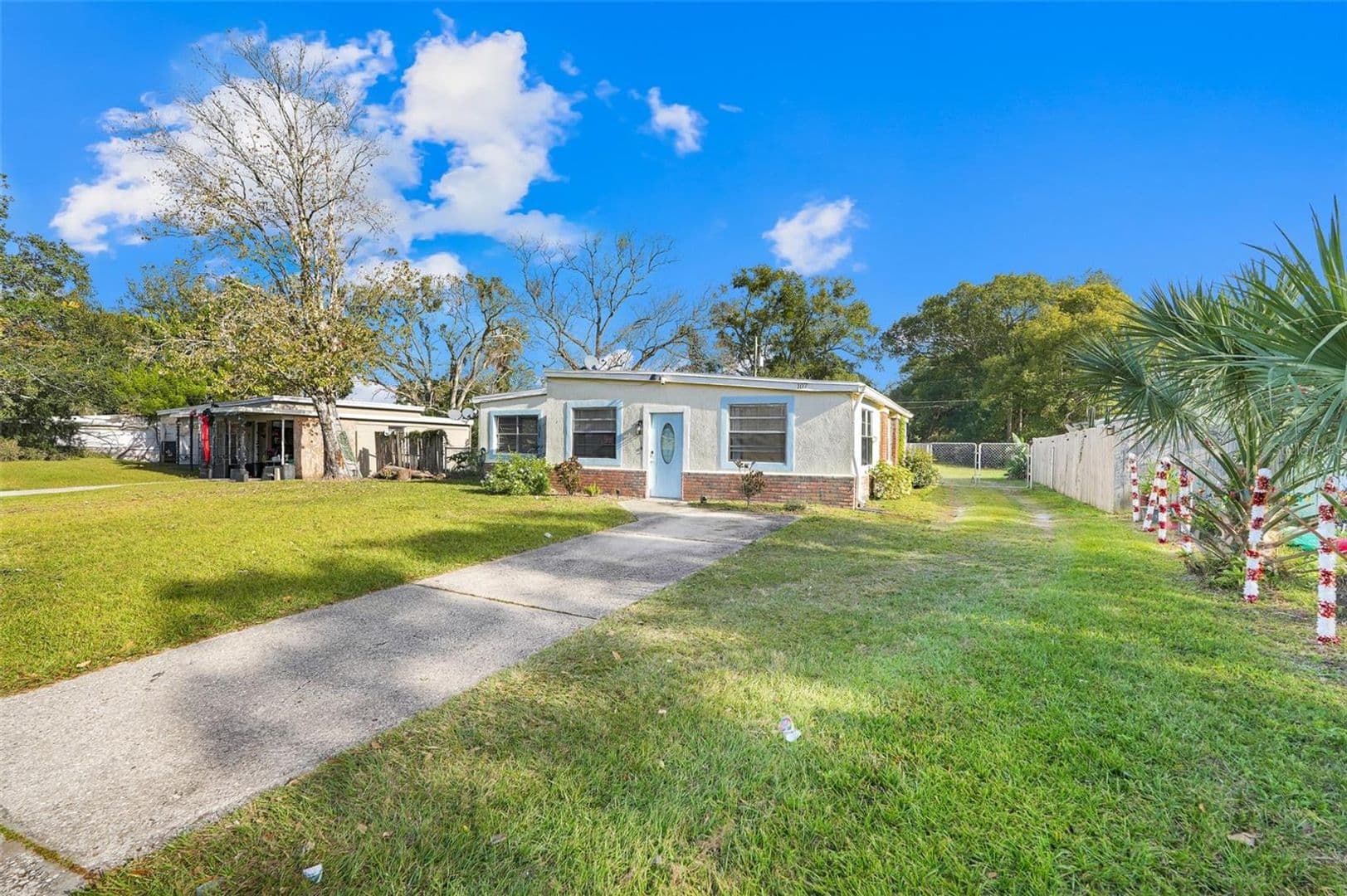 Sanford House: 107 Garrison Dr.
