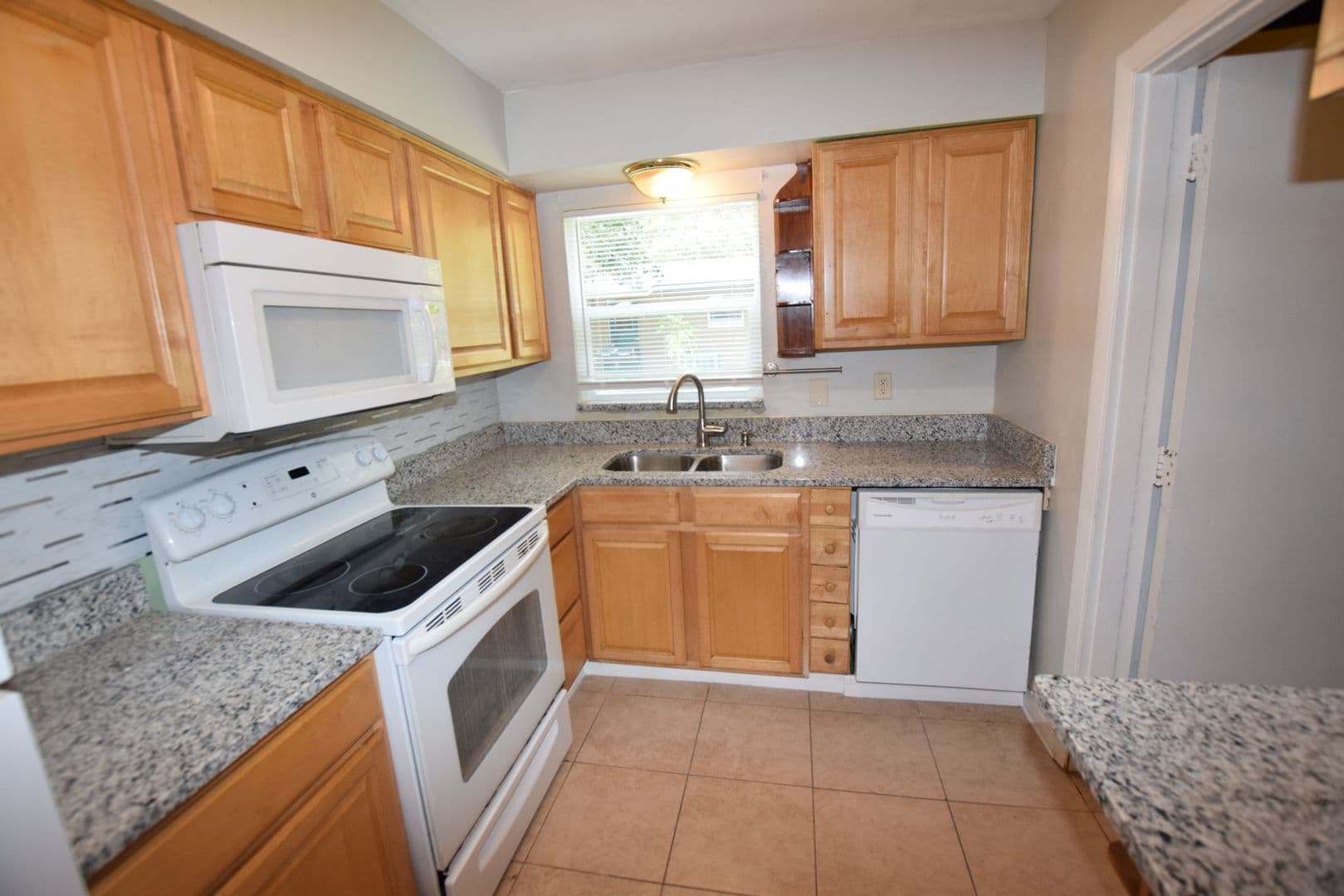 Winter Springs House: 202 James Court