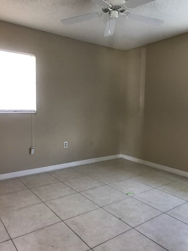 Orlando House: 1439 S. Oxalis Ave