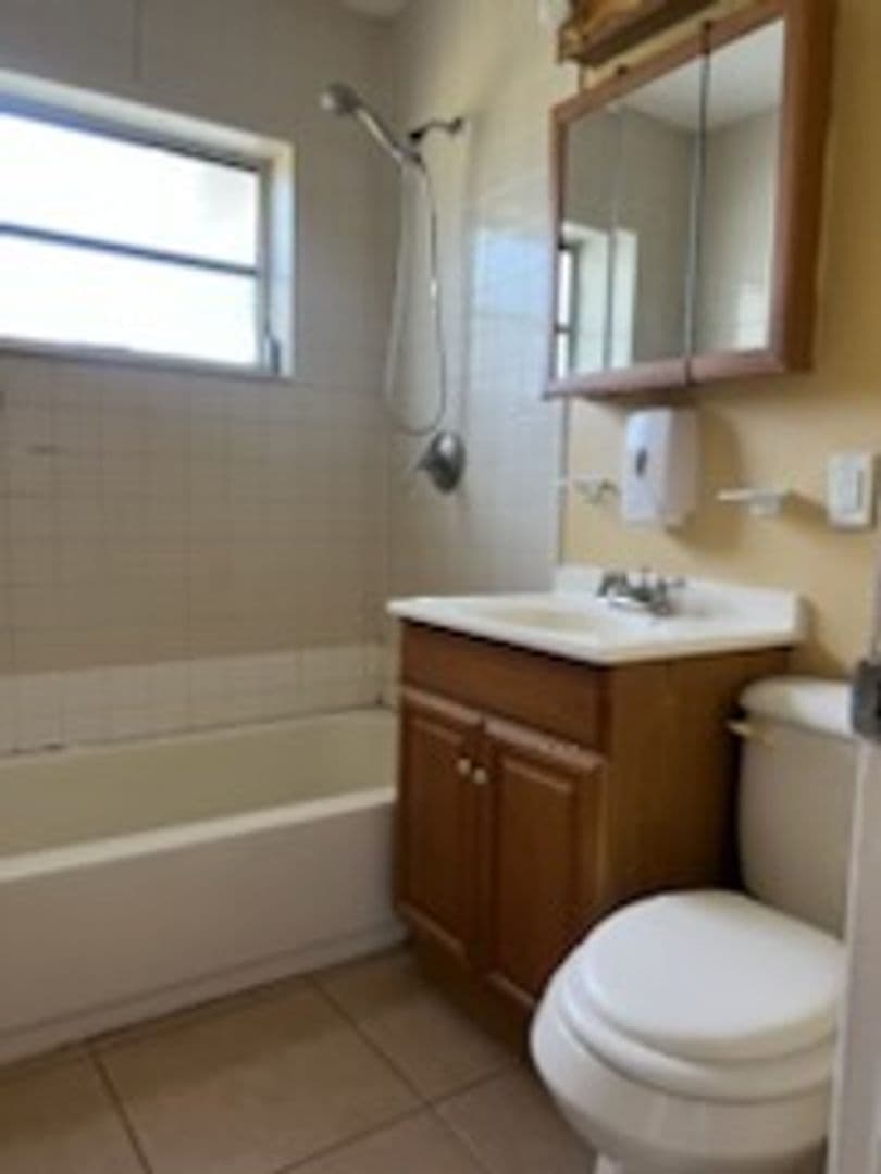 Deltona House: 1407 Whitewood Drive.