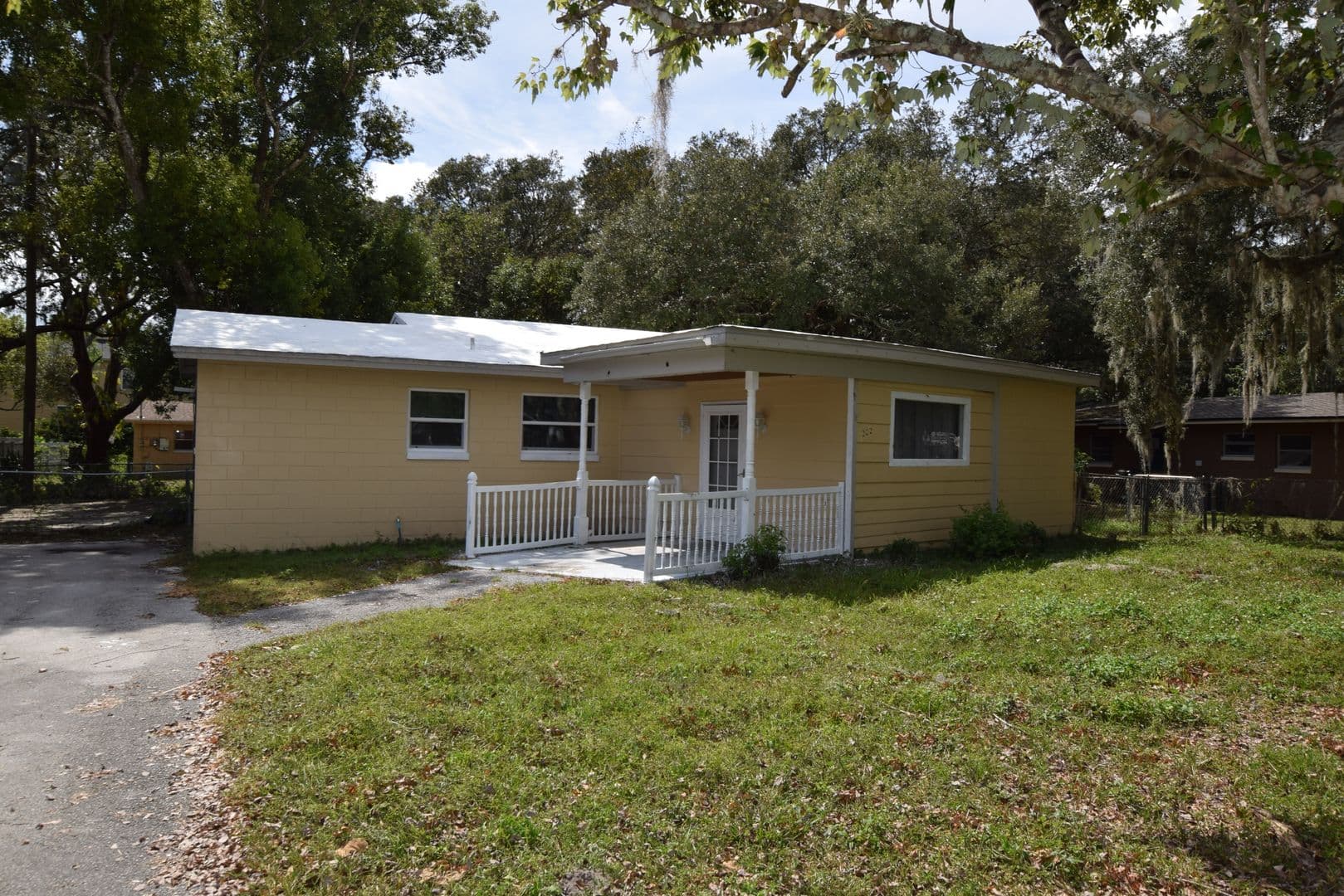 Winter Springs House: 202 James Court