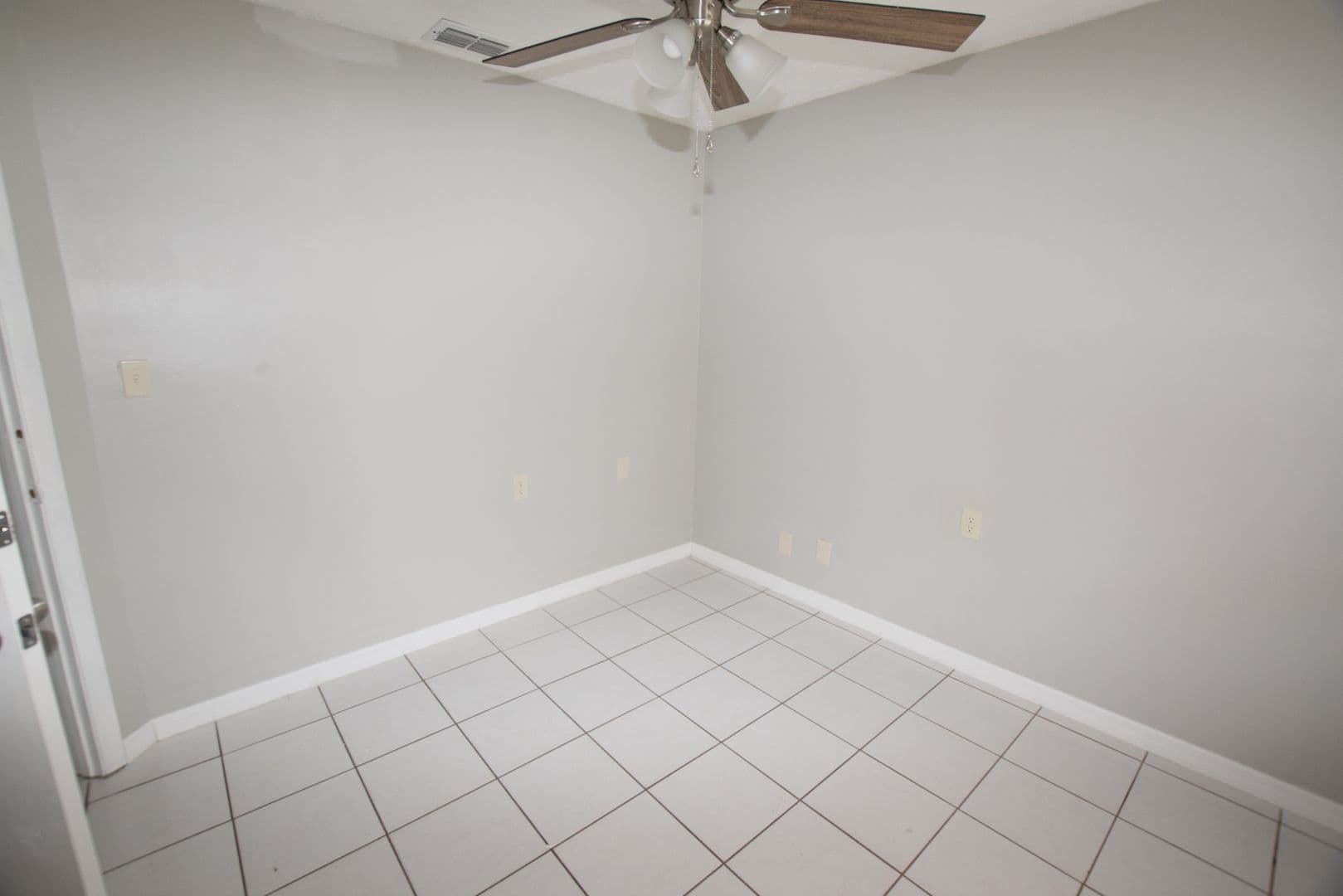 Orlando House: 1023 Cranberry Dr.
