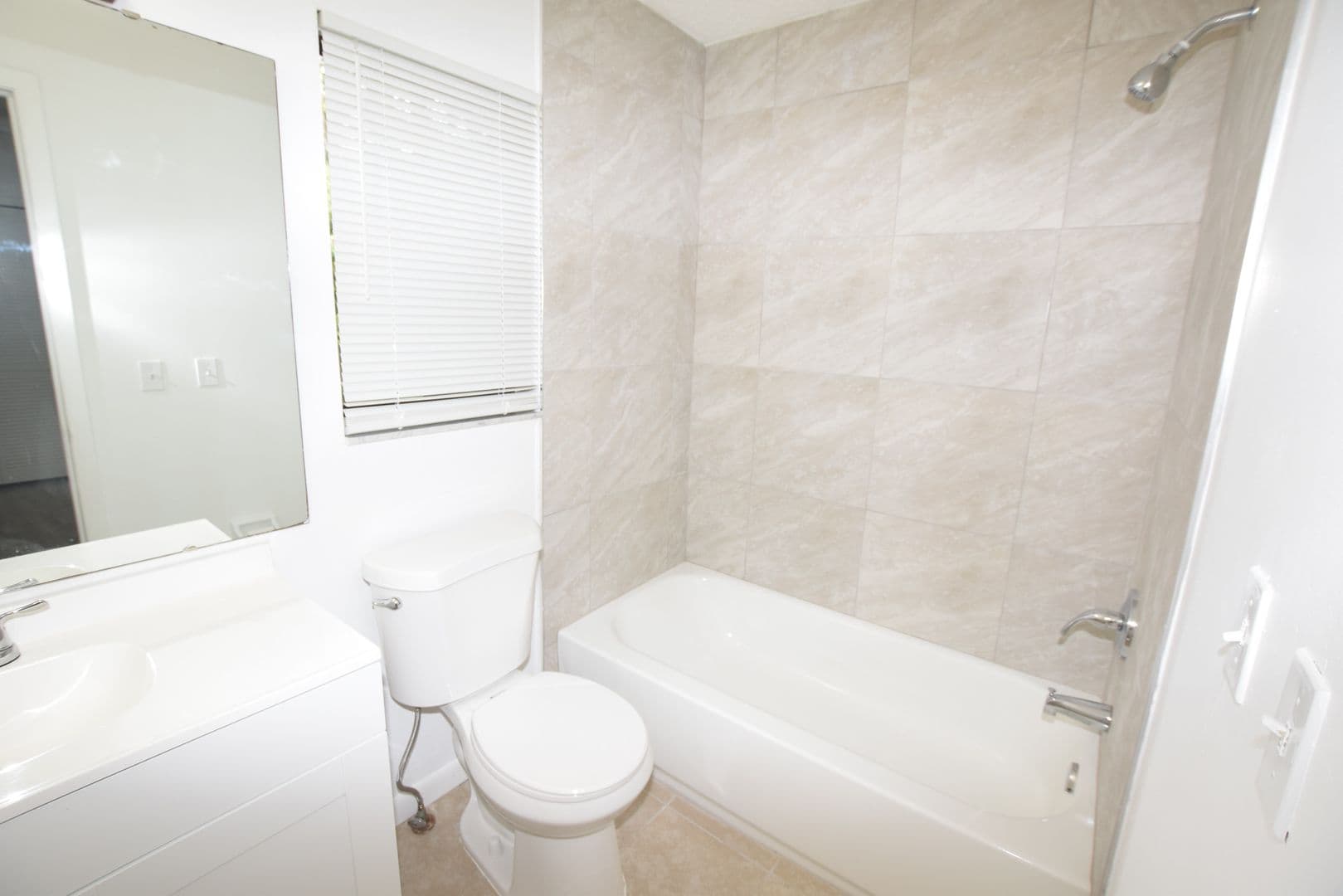 Leesburg Townhome: 910 Sumter Street