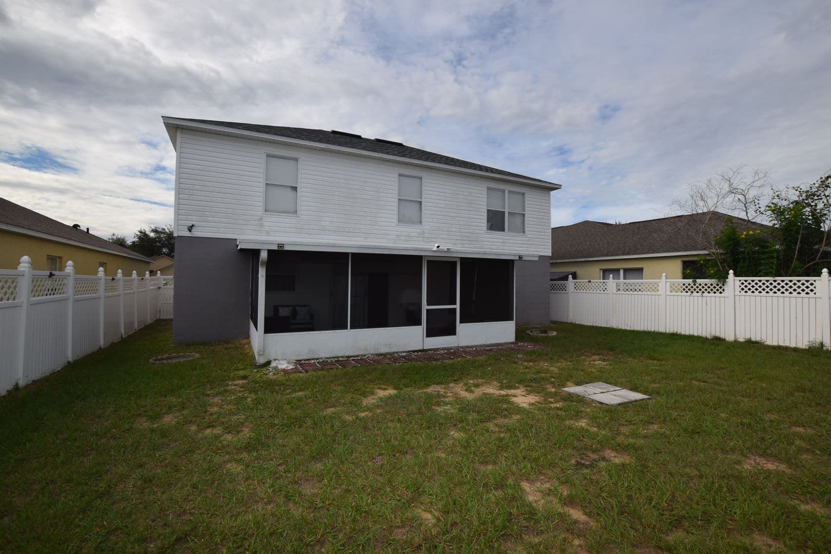 Clermont House: 16053 Wilkinson Dr