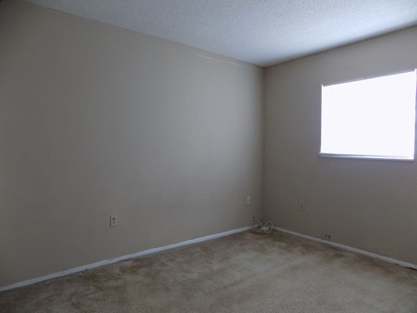Orlando House: 5325 Curry Ford Rd #D105