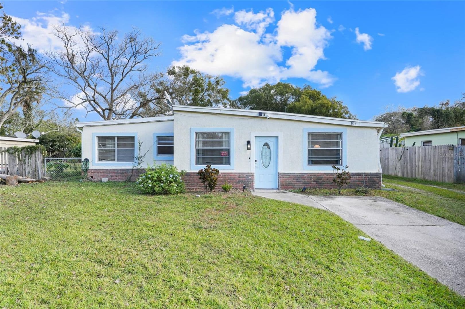 Sanford House: 107 Garrison Dr.