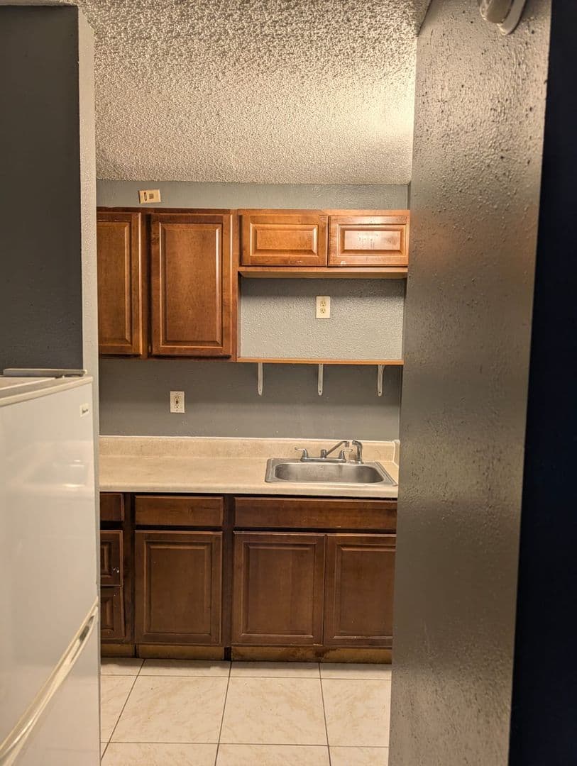 Orlando Condo: 7900 S Orange Blossom Tr #2029