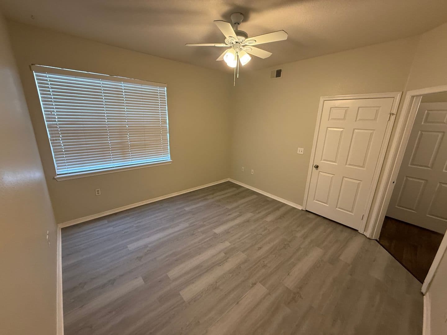 Orlando House: 2648 Robert Trent Jones Dr #212