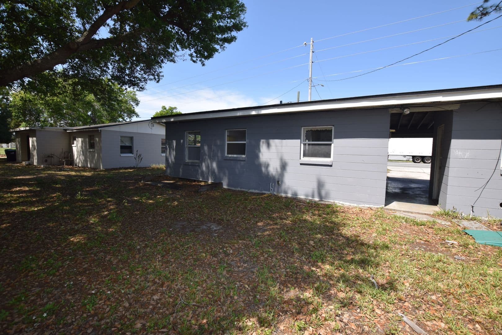 Orlando House: 104 W Lancaster Road