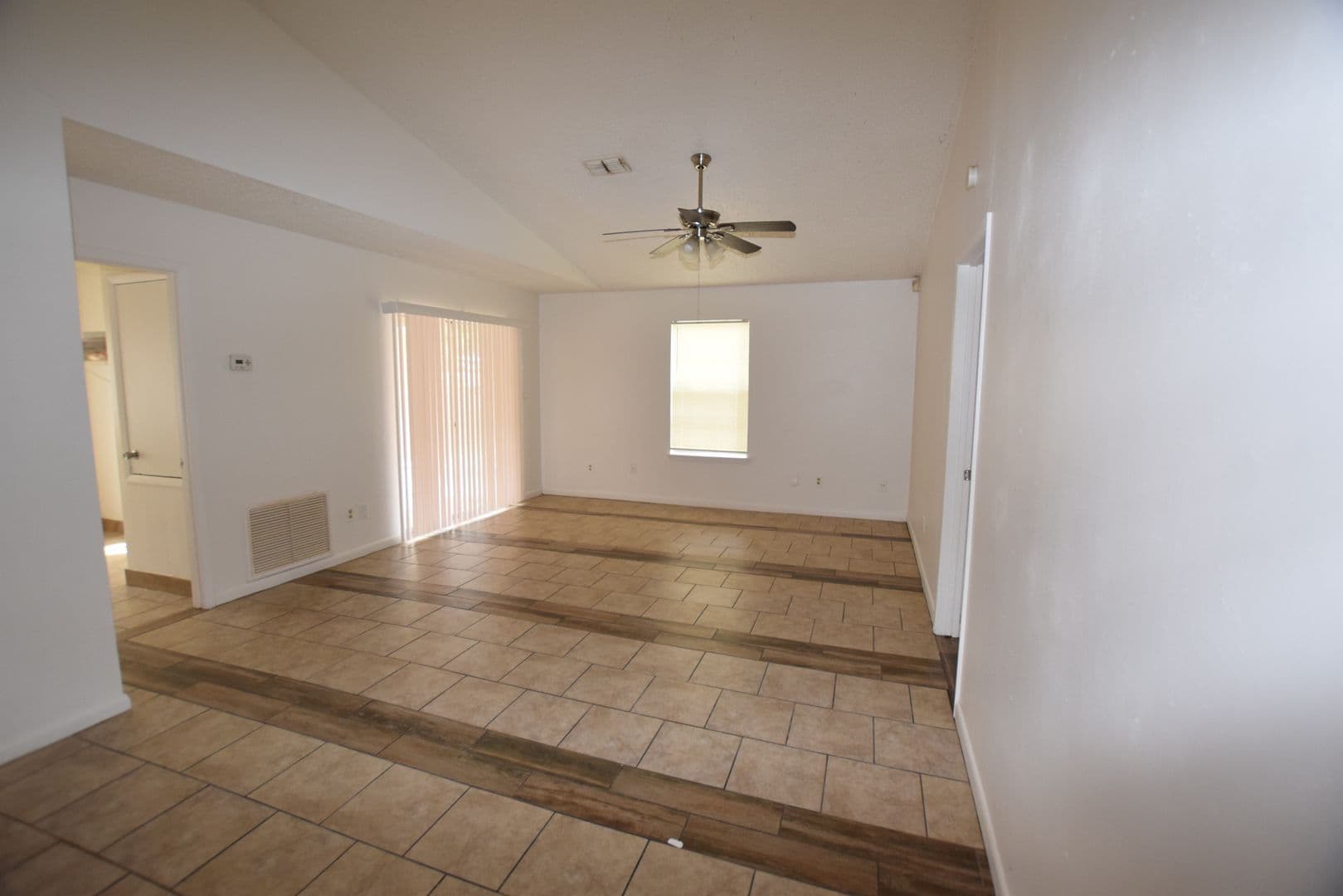 Orlando House: 38 N. Hudson Street