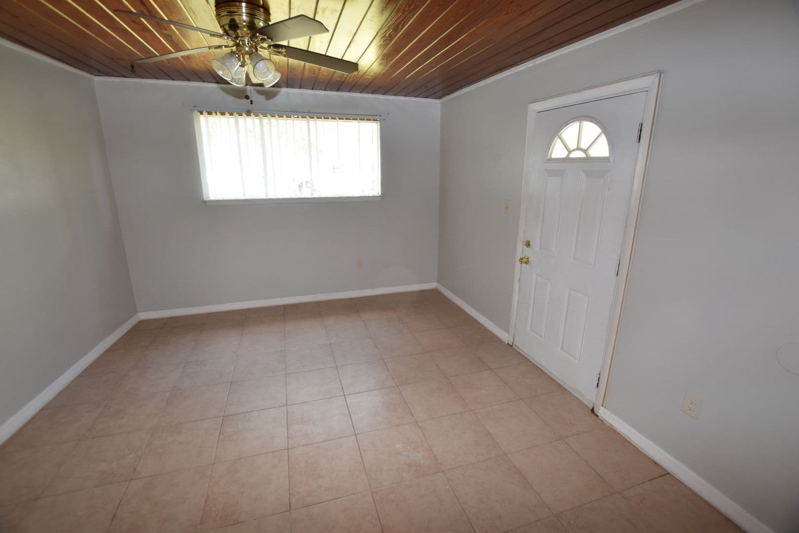 Winter Springs House: 202 James Court