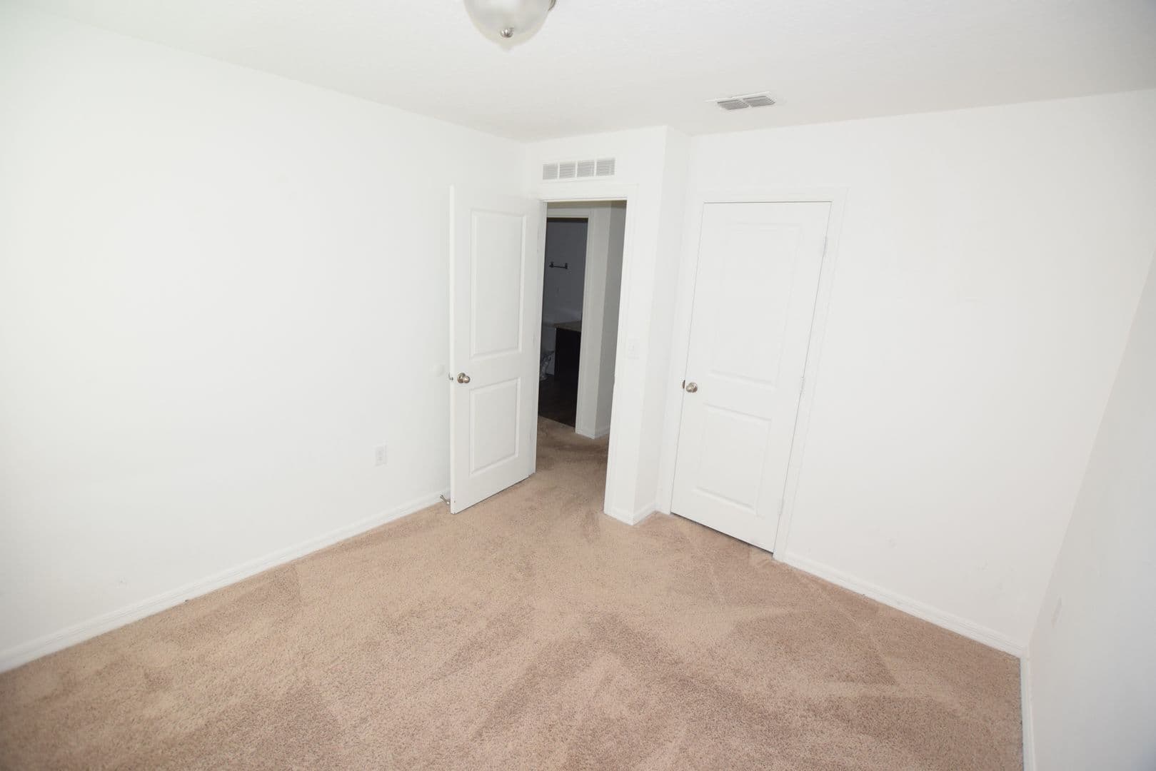 Davenport House: 720 Madison Dr.