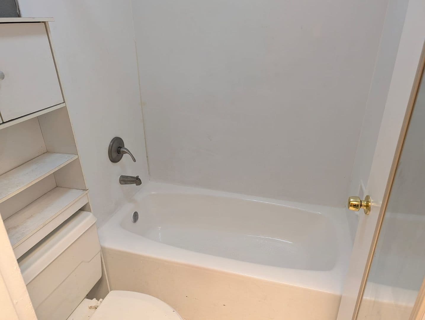 Orlando Condo: 7900 S Orange Blossom Tr #2029