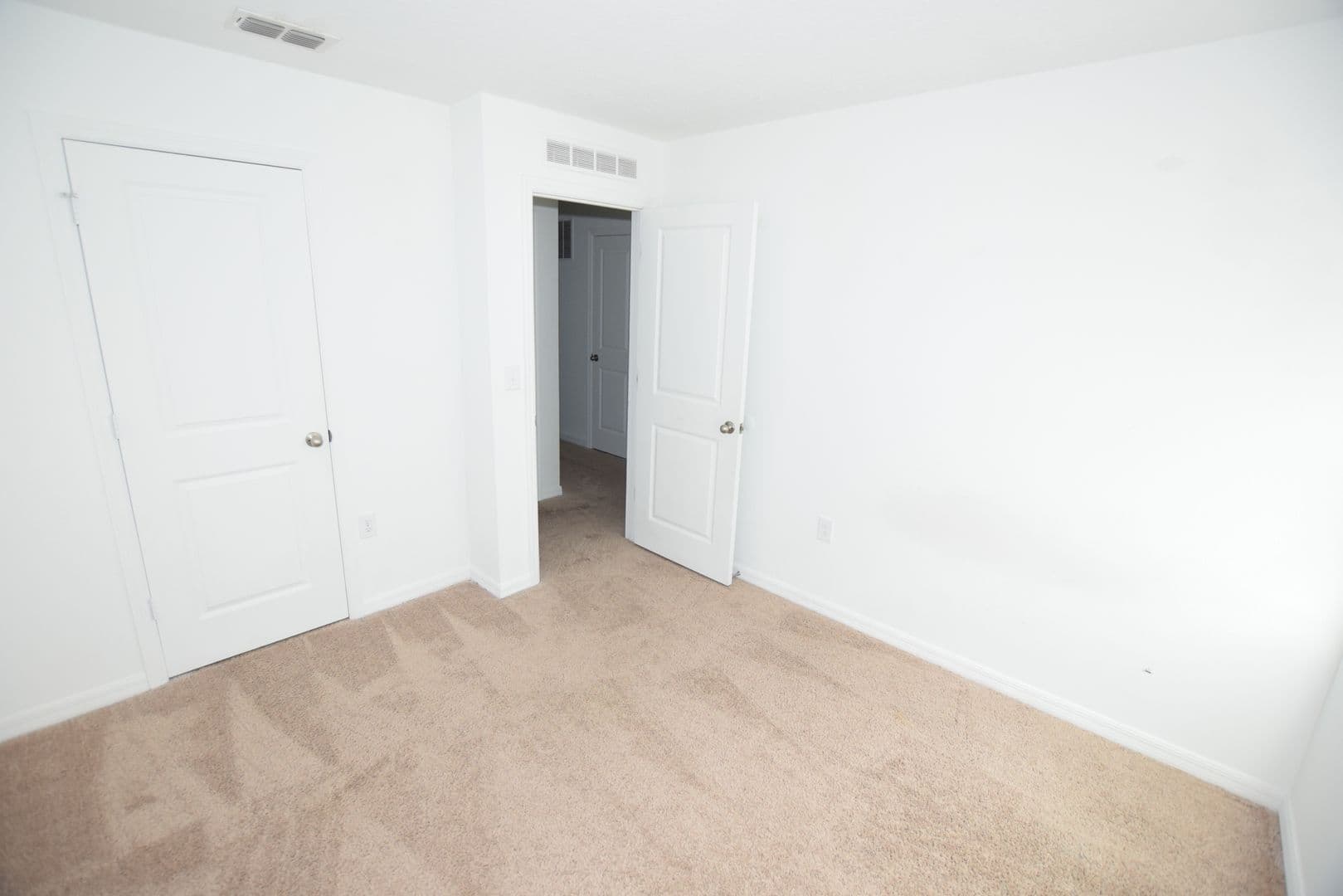 Davenport House: 720 Madison Dr.