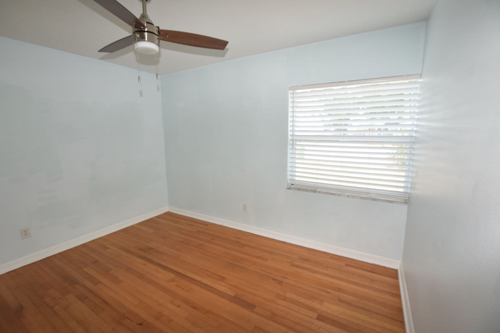 Belle Isle House: 2212 Hoffner Avenue