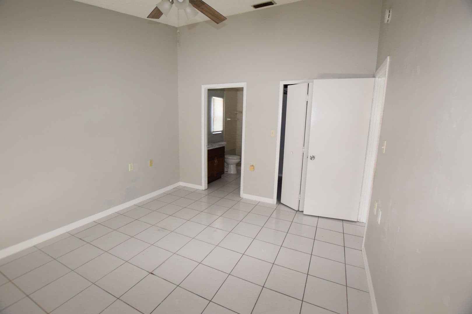 Orlando House: 1023 Cranberry Dr.