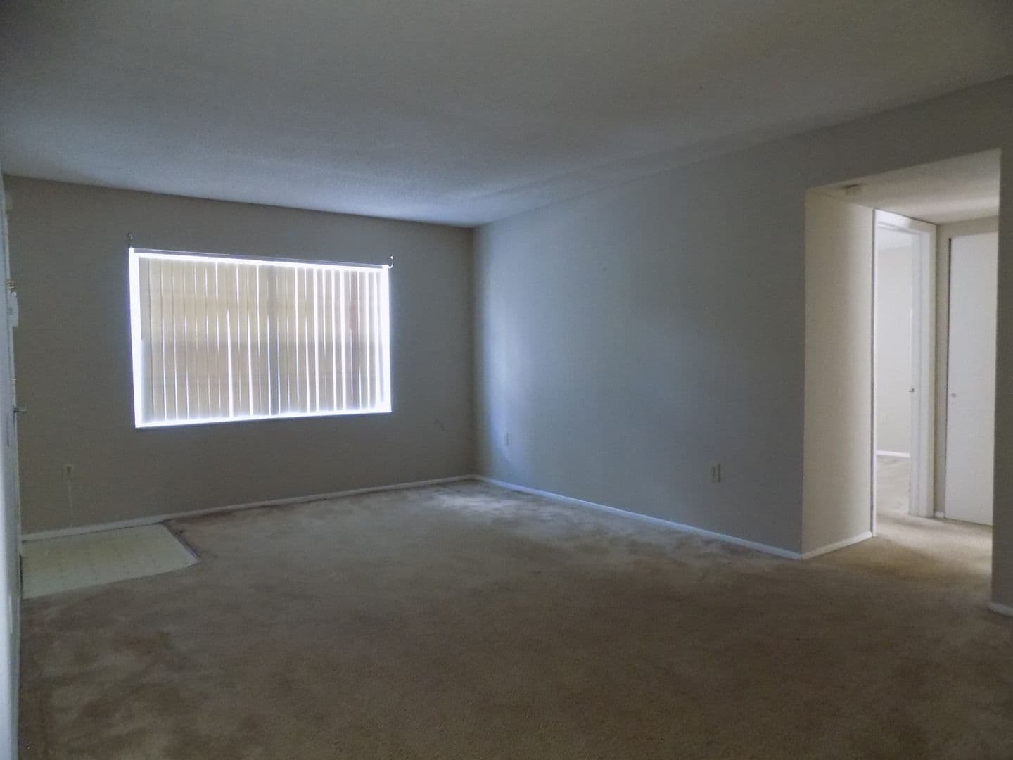 Orlando House: 5325 Curry Ford Rd #D105