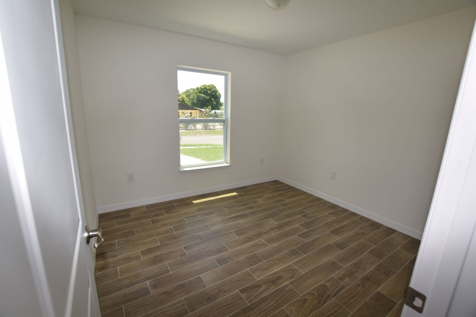 Winter Haven House: 2318 W Cannon Ter NW #A