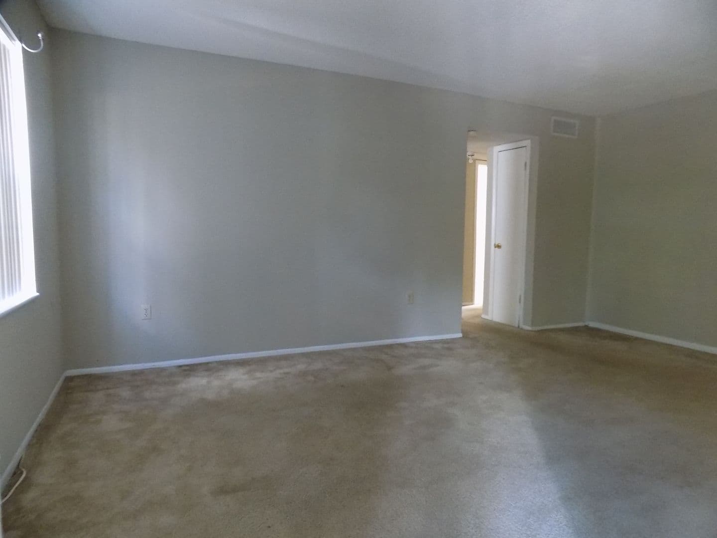 Orlando House: 5325 Curry Ford Rd #D105