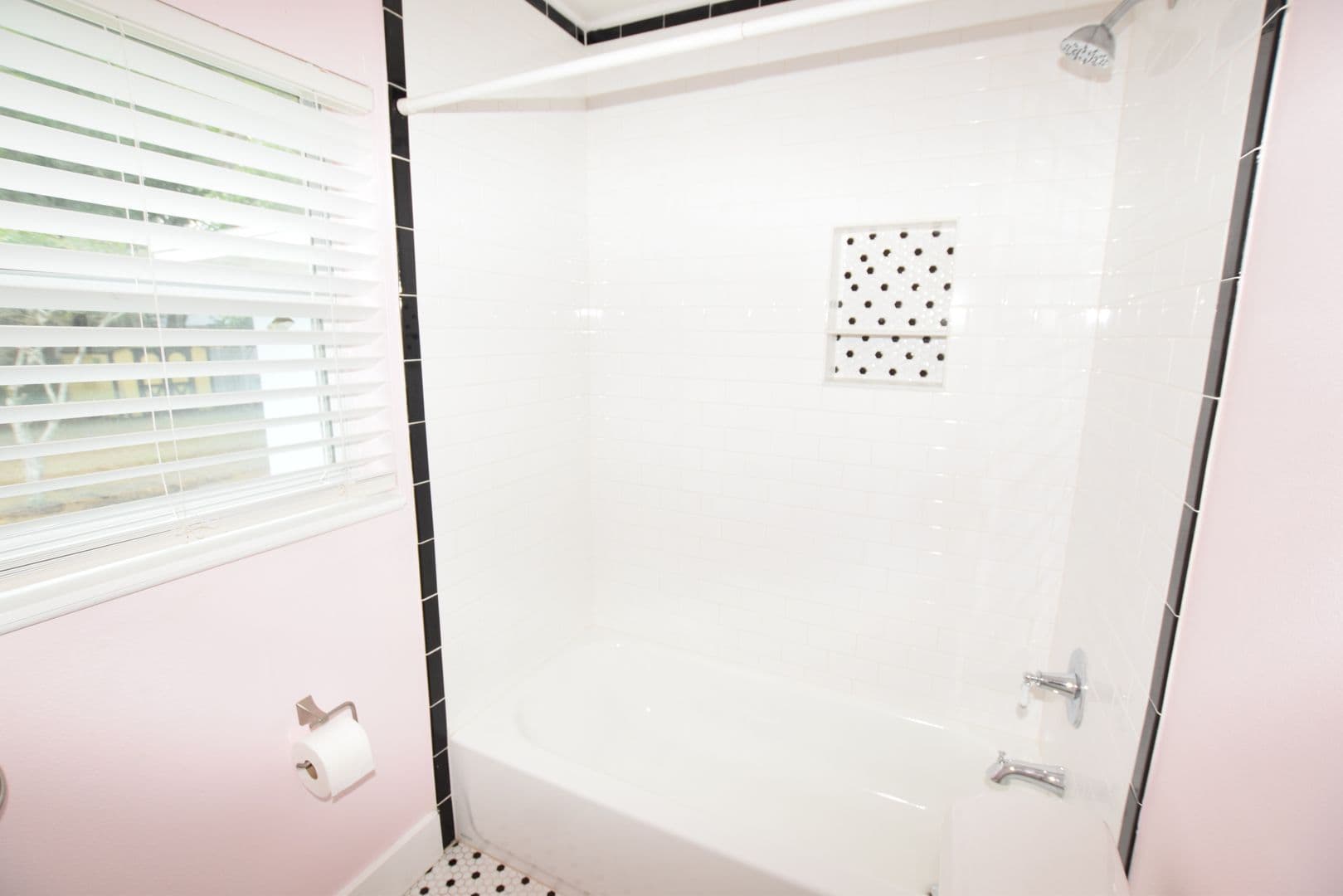 Belle Isle House: 2212 Hoffner Avenue