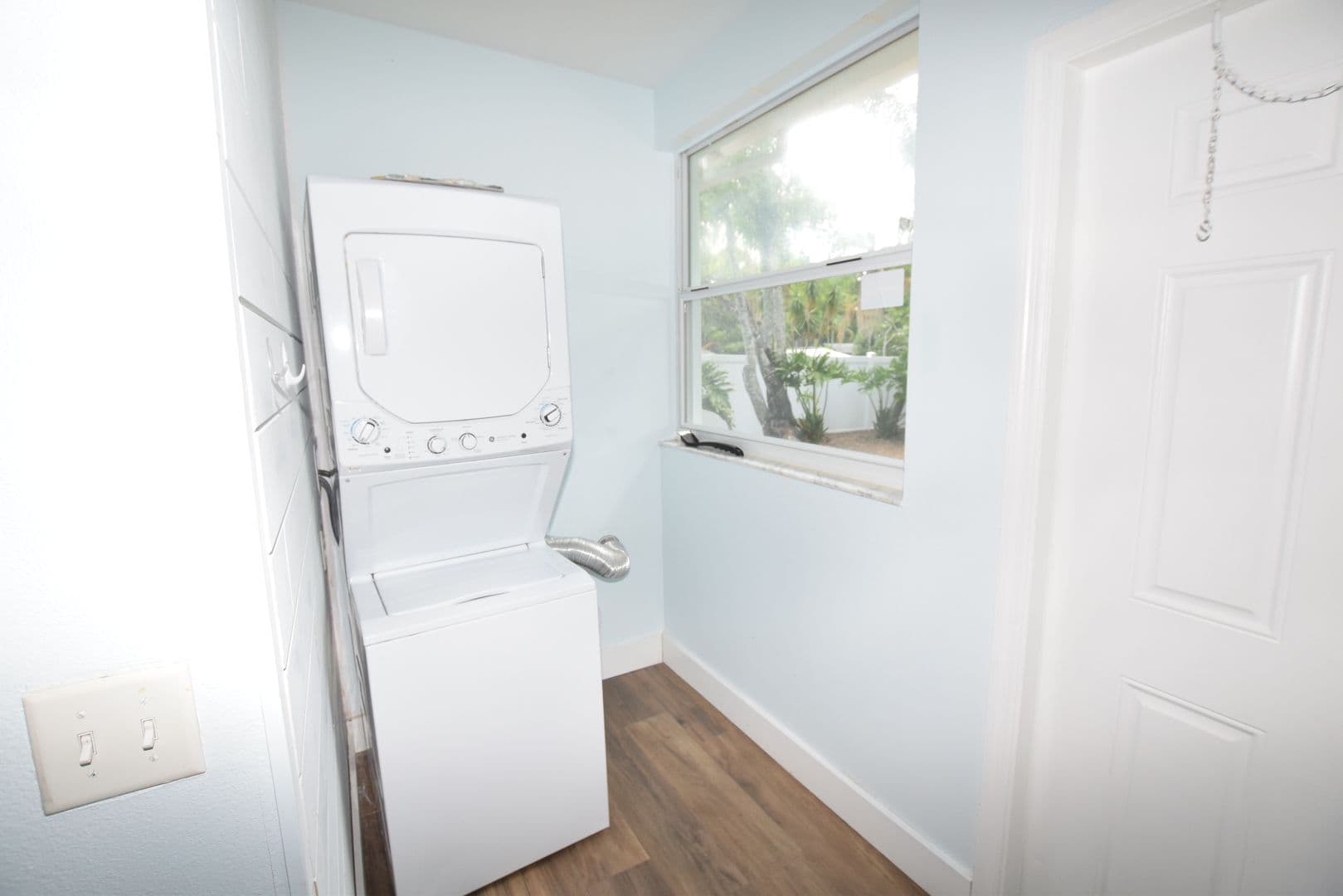 Belle Isle House: 2212 Hoffner Avenue