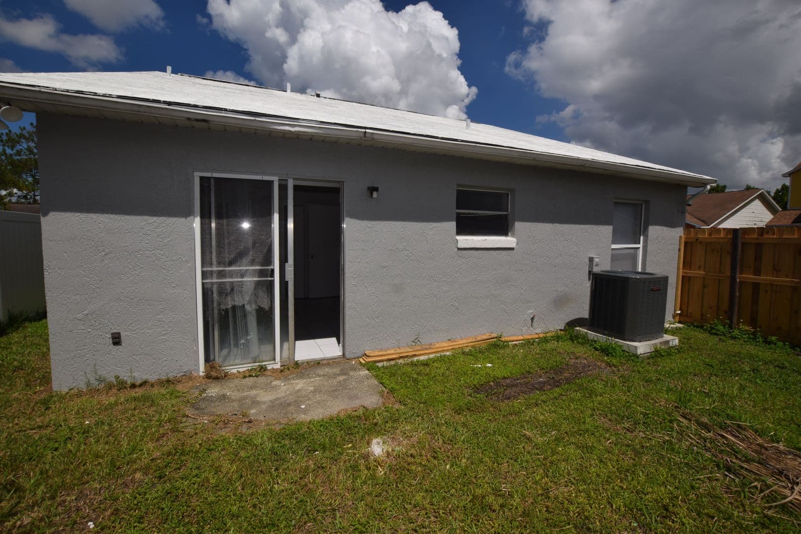 Orlando House: 1023 Cranberry Dr.