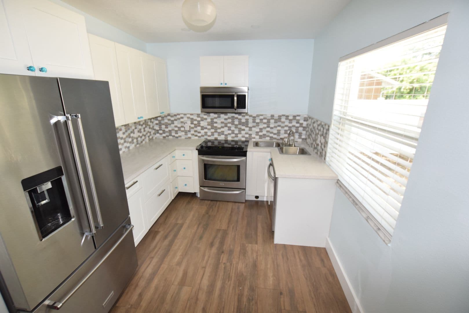 Belle Isle House: 2212 Hoffner Avenue
