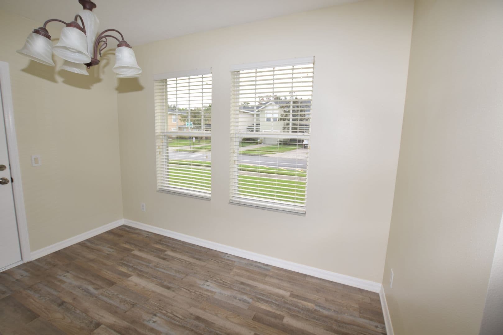 Orlando House: 9796 Tivoli Villa Drive
