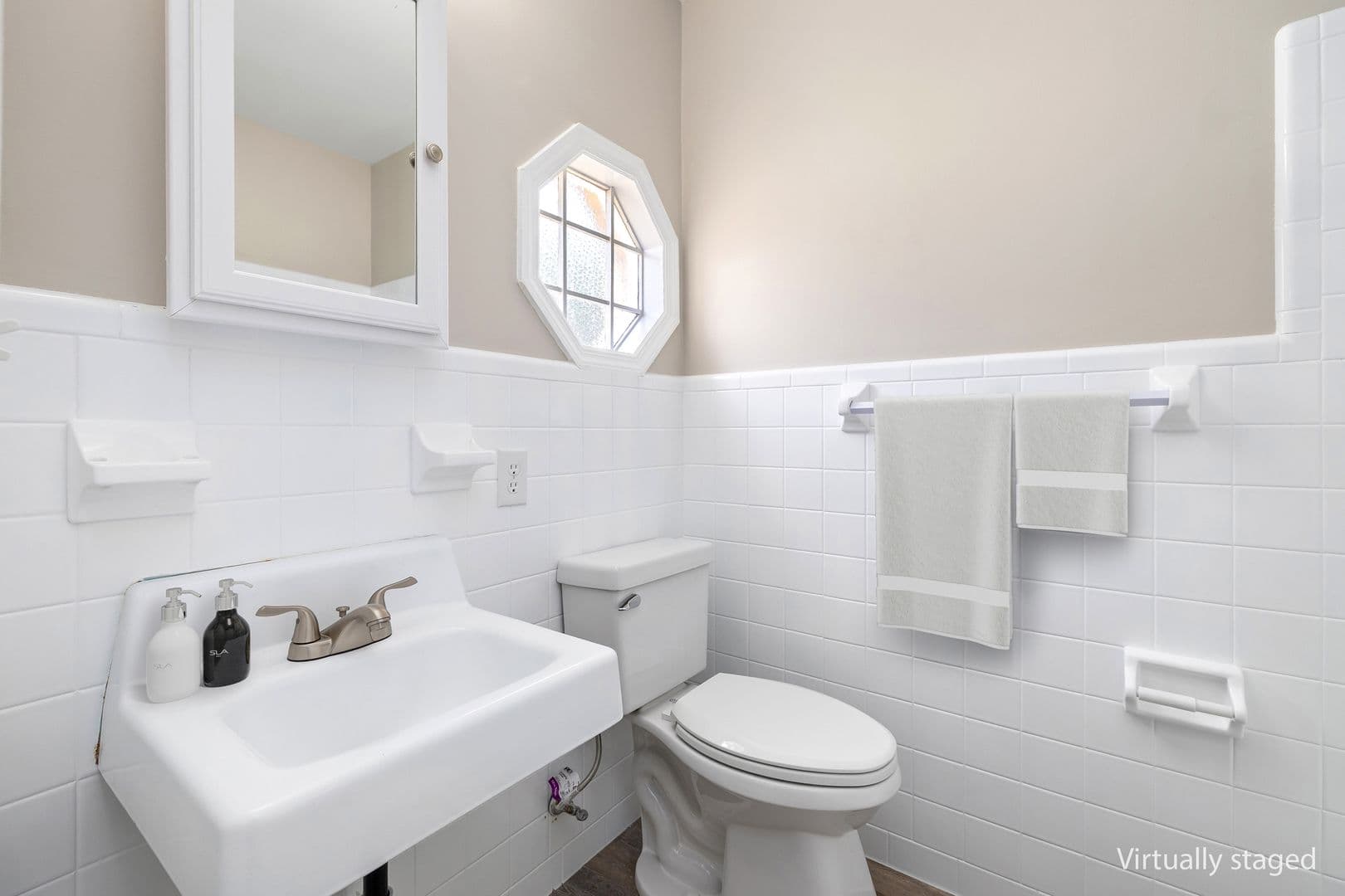 Sumter Apartment: 11 Highland Avenue