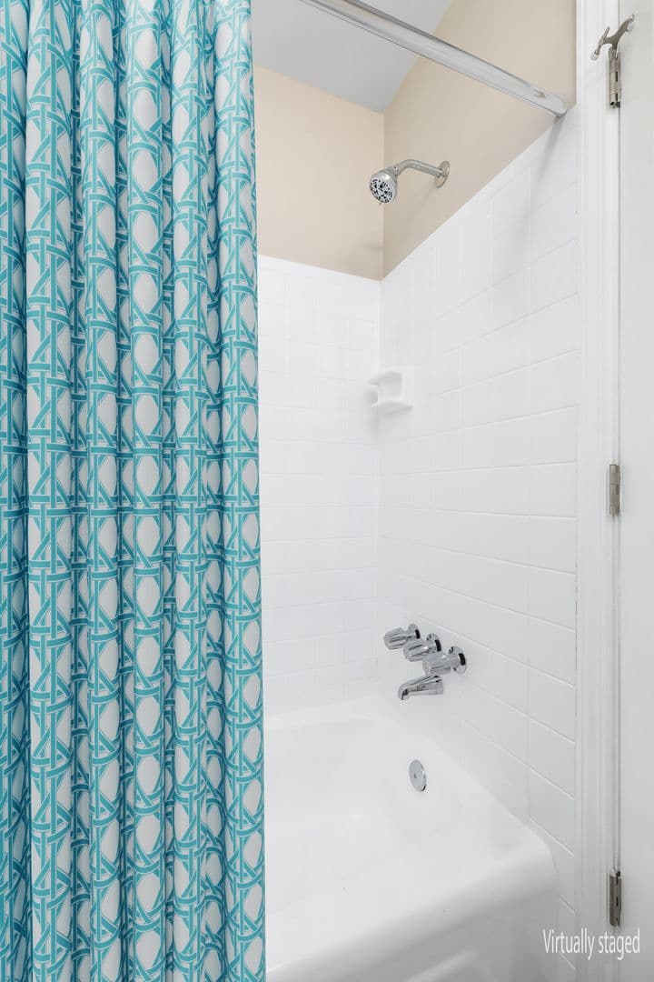 Sumter Apartment: 11 Highland Avenue