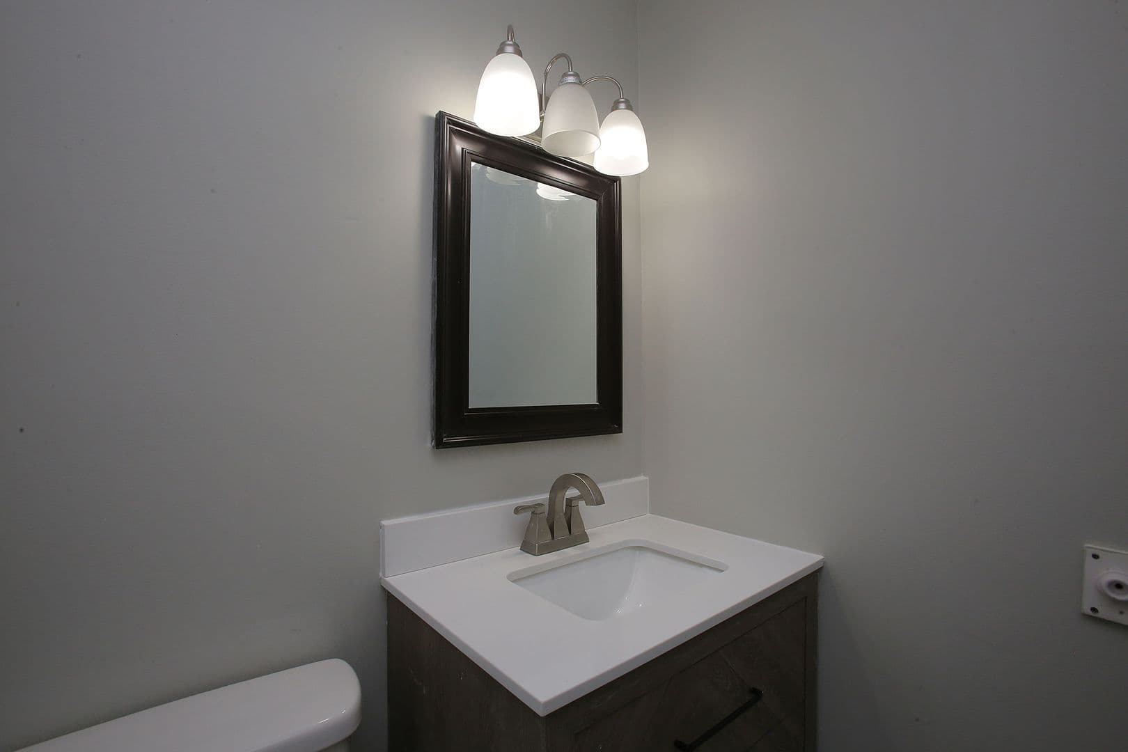 Columbia Apartment: 7251 Patricia Dr.