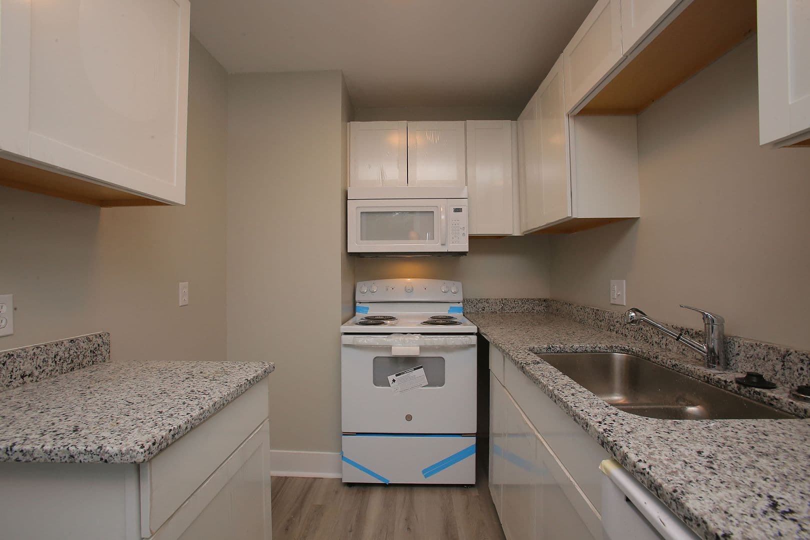 Columbia Apartment: 7251 Patricia Dr.